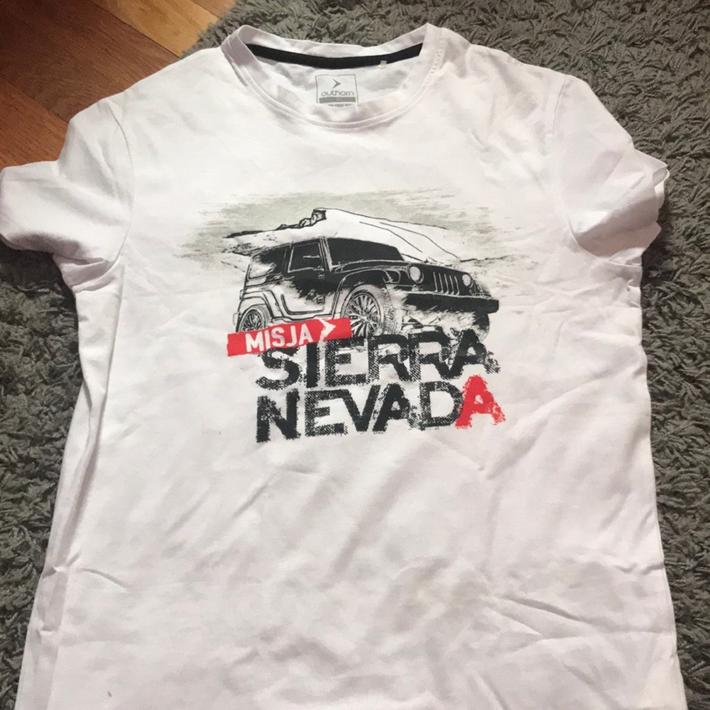 Men’s t shirt